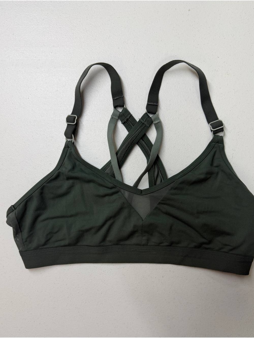 Aerie Chill Play Move Strappy Crossback Sports Bra Green M